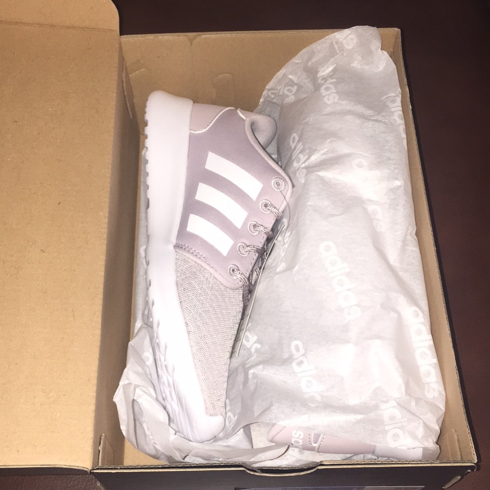 Adidas QT Racer Sneakers- Women’s Size 6